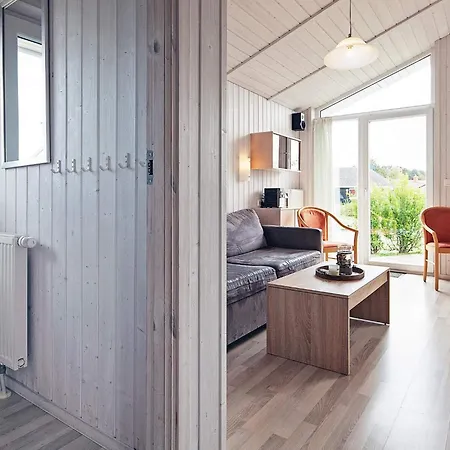4 Person In Tatil Evi Grömitz