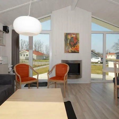 Two-bedroom In 18 Casa de Férias *